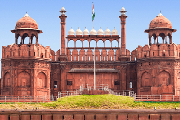 Amritsar to Delhi Taxi