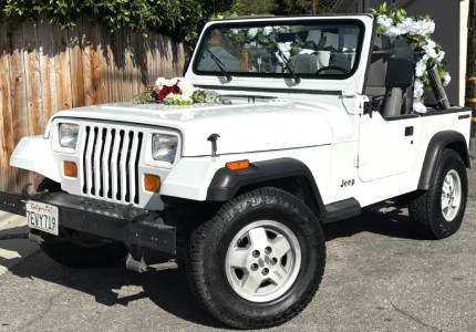 Jeep Wrangler Rubicon Luxury Wedding Car